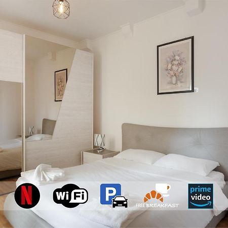 Suite Foscolo, In Piazza A Trieste Ngoại thất bức ảnh