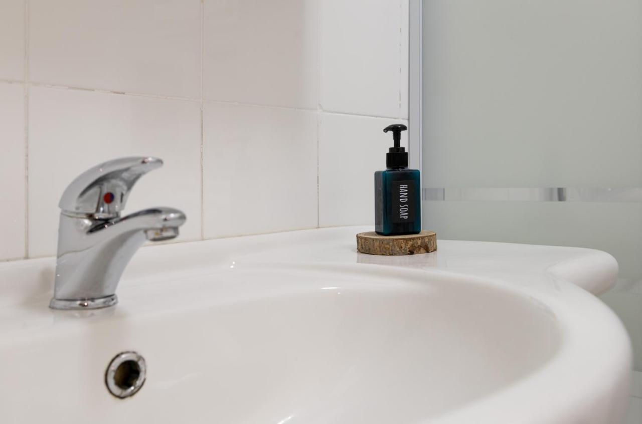 Suite Foscolo, In Piazza A Trieste Ngoại thất bức ảnh