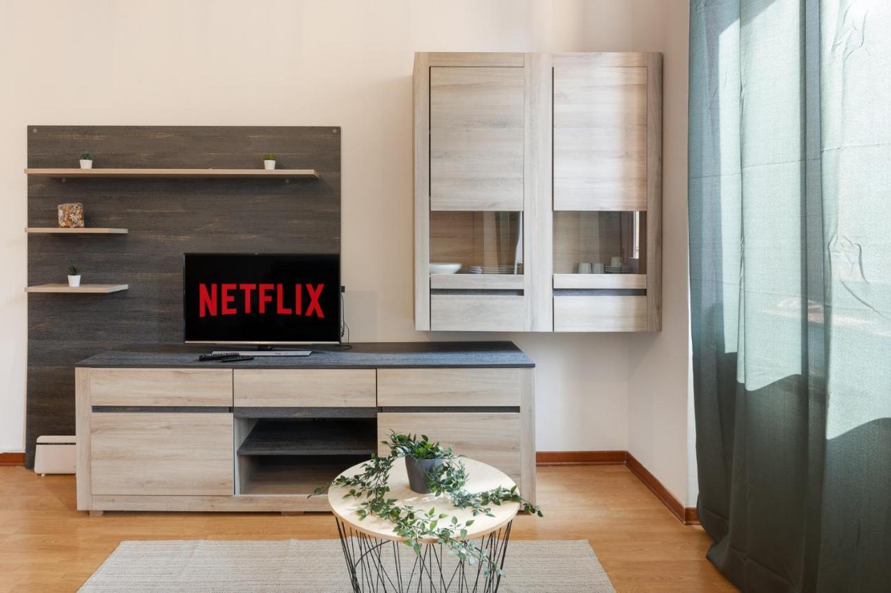 Suite Foscolo, In Piazza A Trieste Ngoại thất bức ảnh